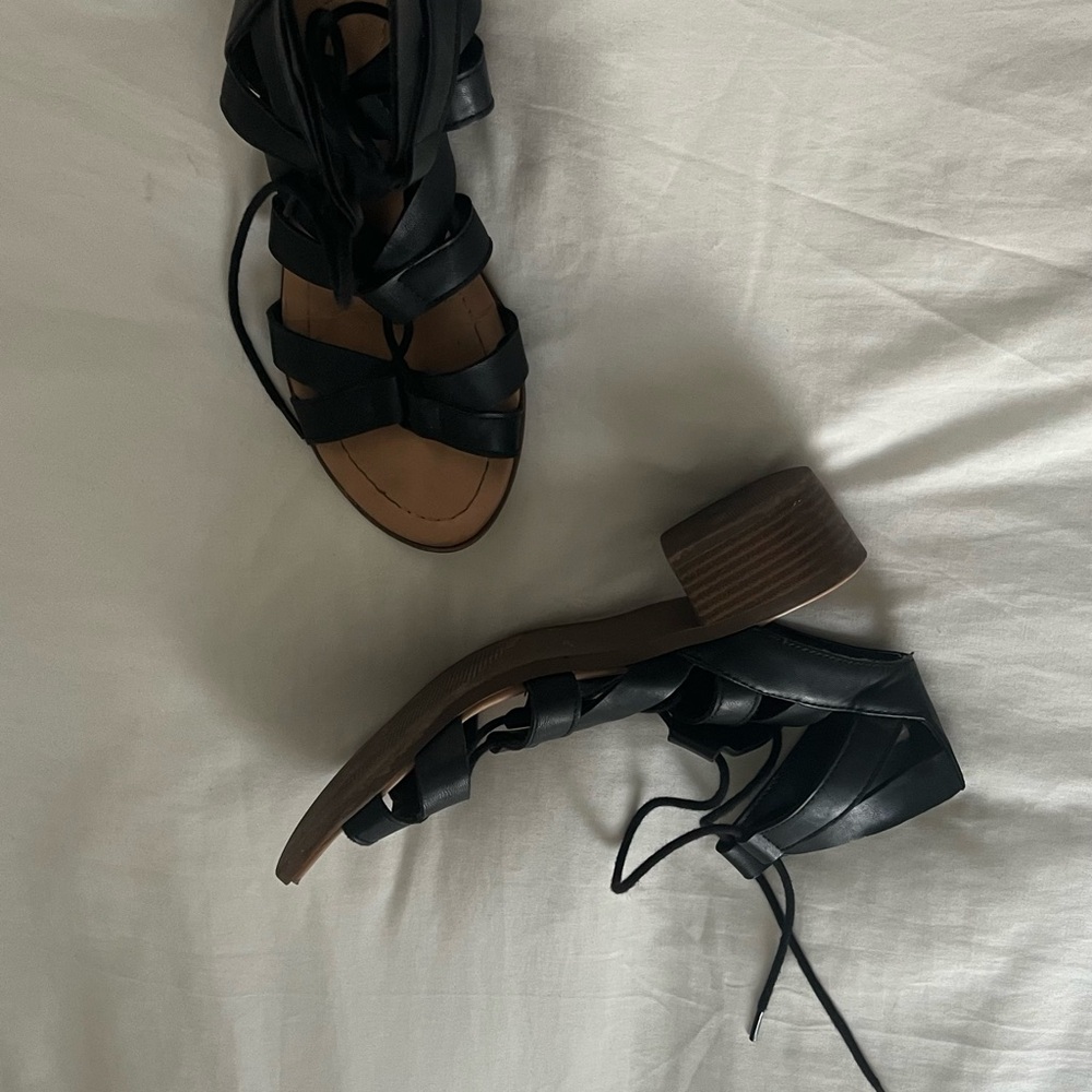 Black Strappy Women's Sandals Gladiator Harlow